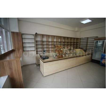 Mobilier pentru magazin A-10